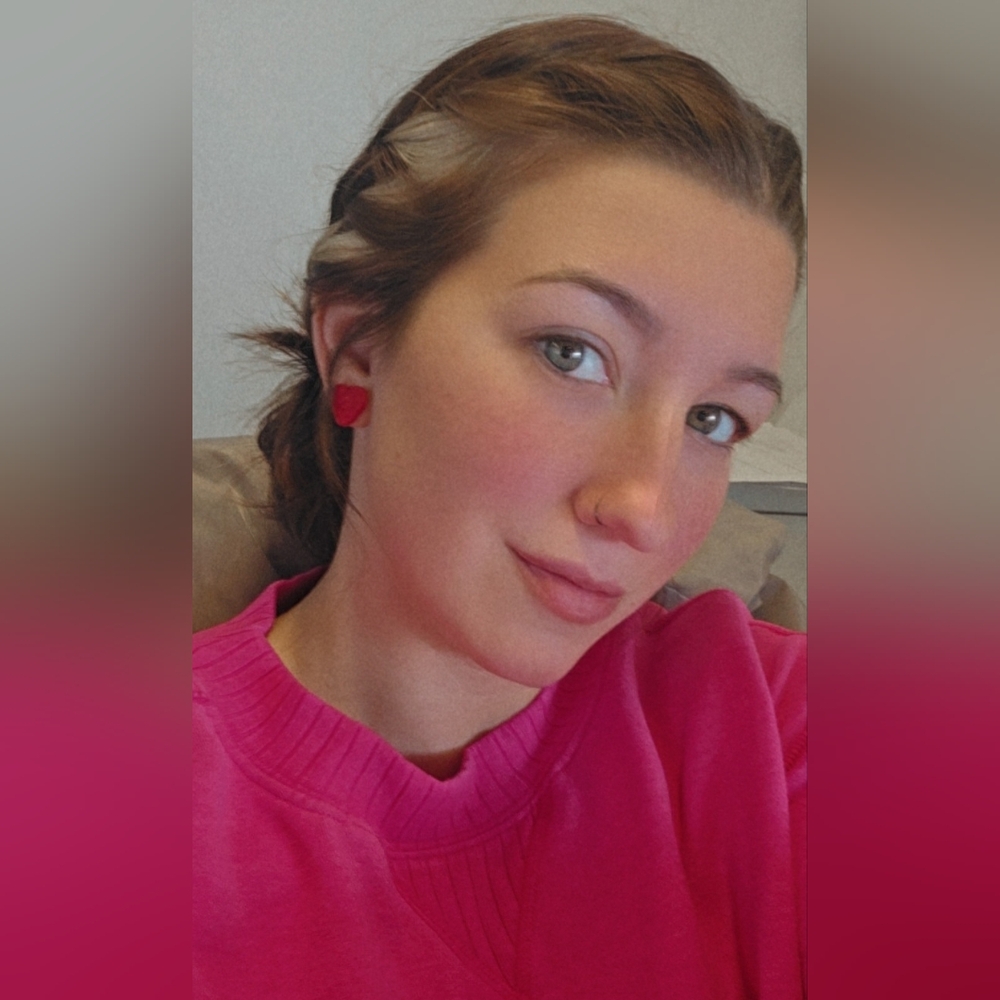 Meet your Posher, Nicole